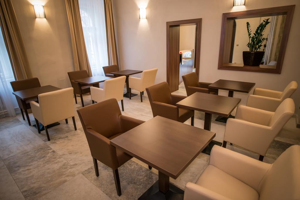 Hotel City Bell Πράγα Εξωτερικό φωτογραφία
