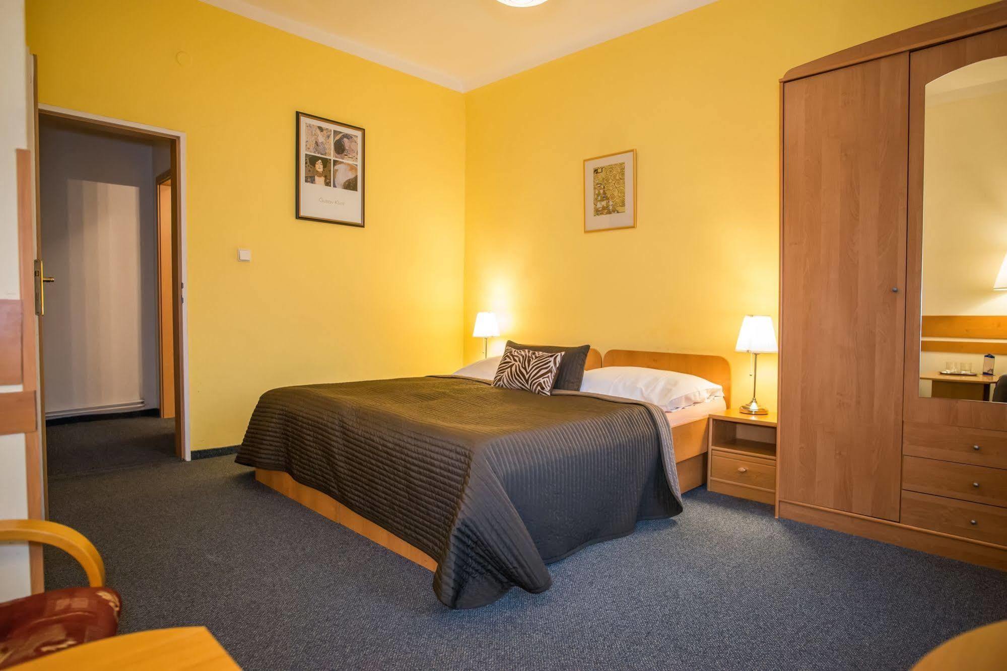 Hotel City Bell Πράγα Εξωτερικό φωτογραφία
